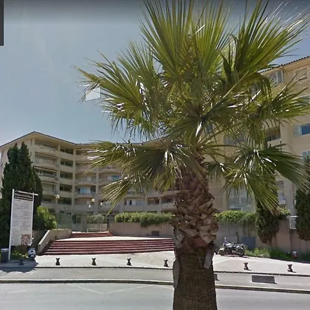 Les Pins Tod Apartman Antibes